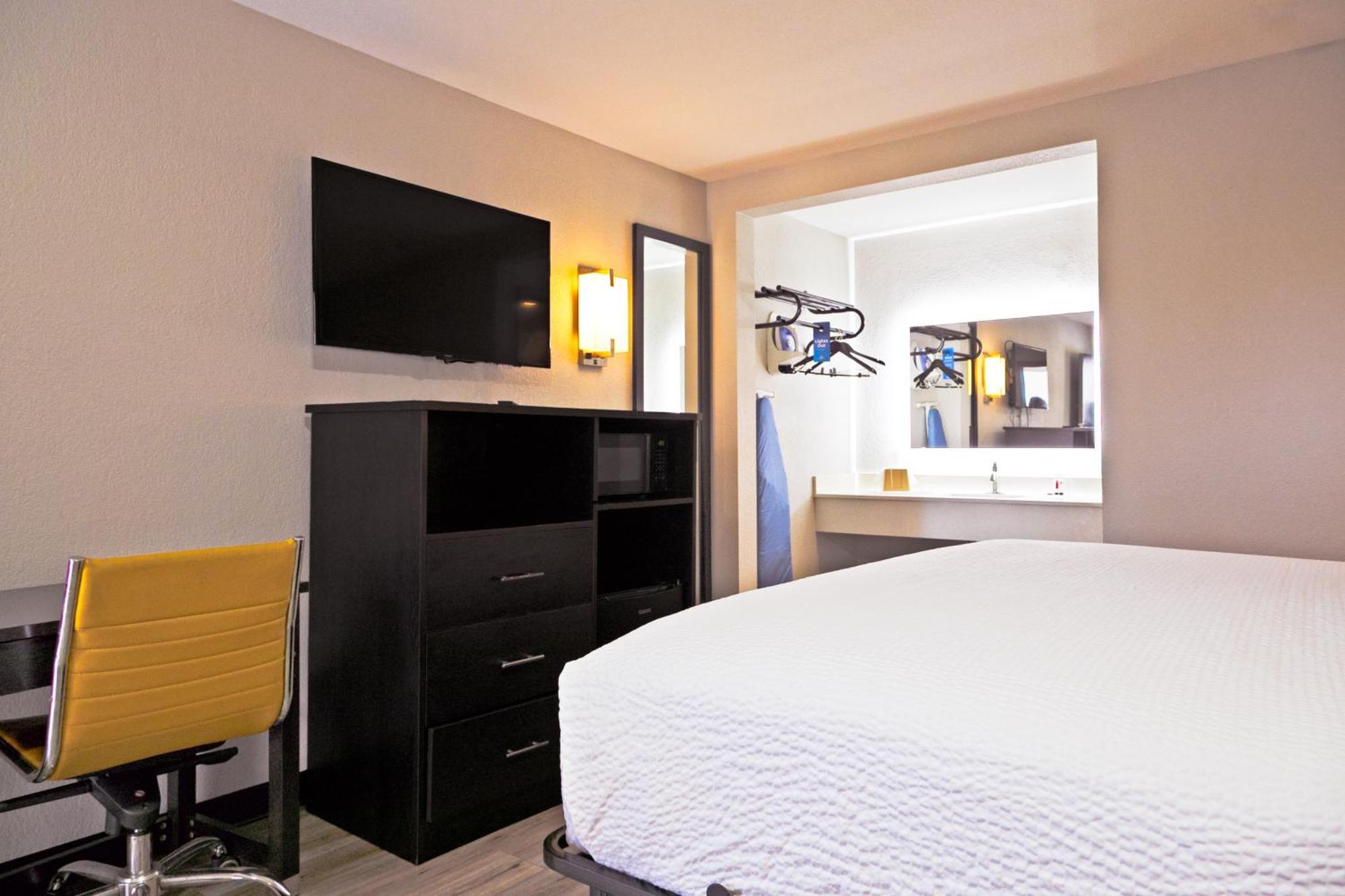 รามาดา บาย วินด์แฮม ออกัสตา ฟอร์ต กอร์ดอน Hotel ภายนอก รูปภาพ